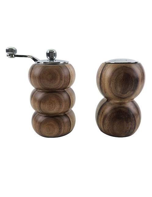 Salero y pimentero de madera 1