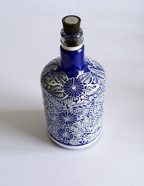 Licorera Mexskeletons Mezcal forma irregular