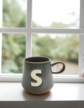 Taza americana Haus letra S
