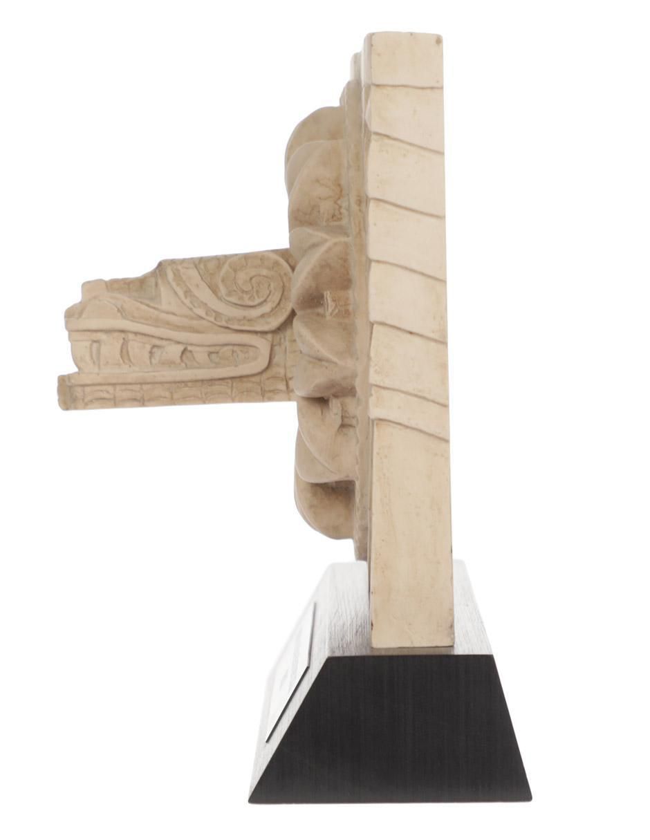 Figura decorativa de resina 4
