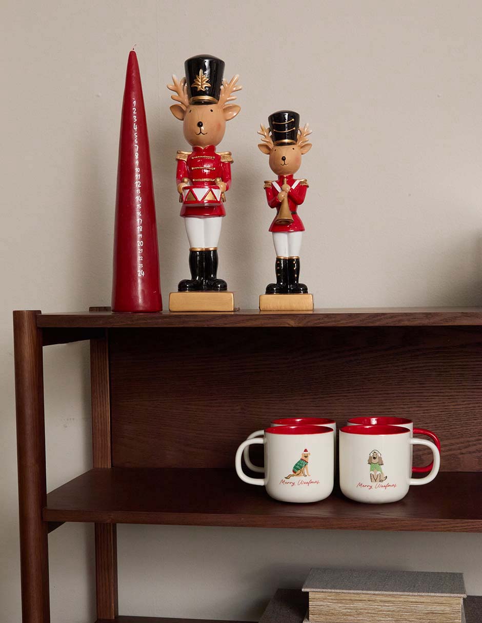 Taza navideña clásica Christmas Dogs 6
