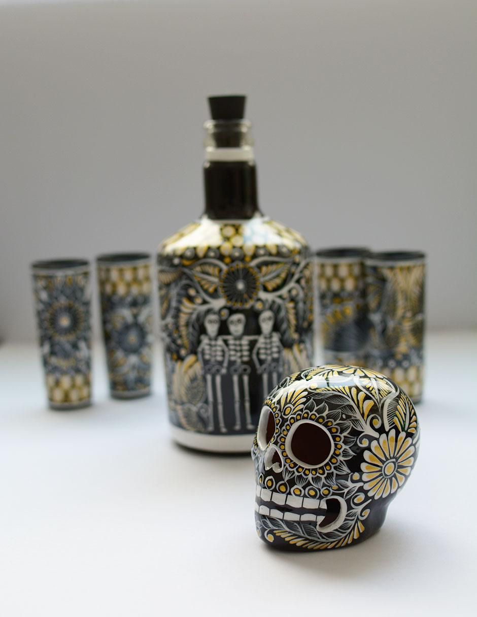 Licorera Día de muertos forma irregular 3