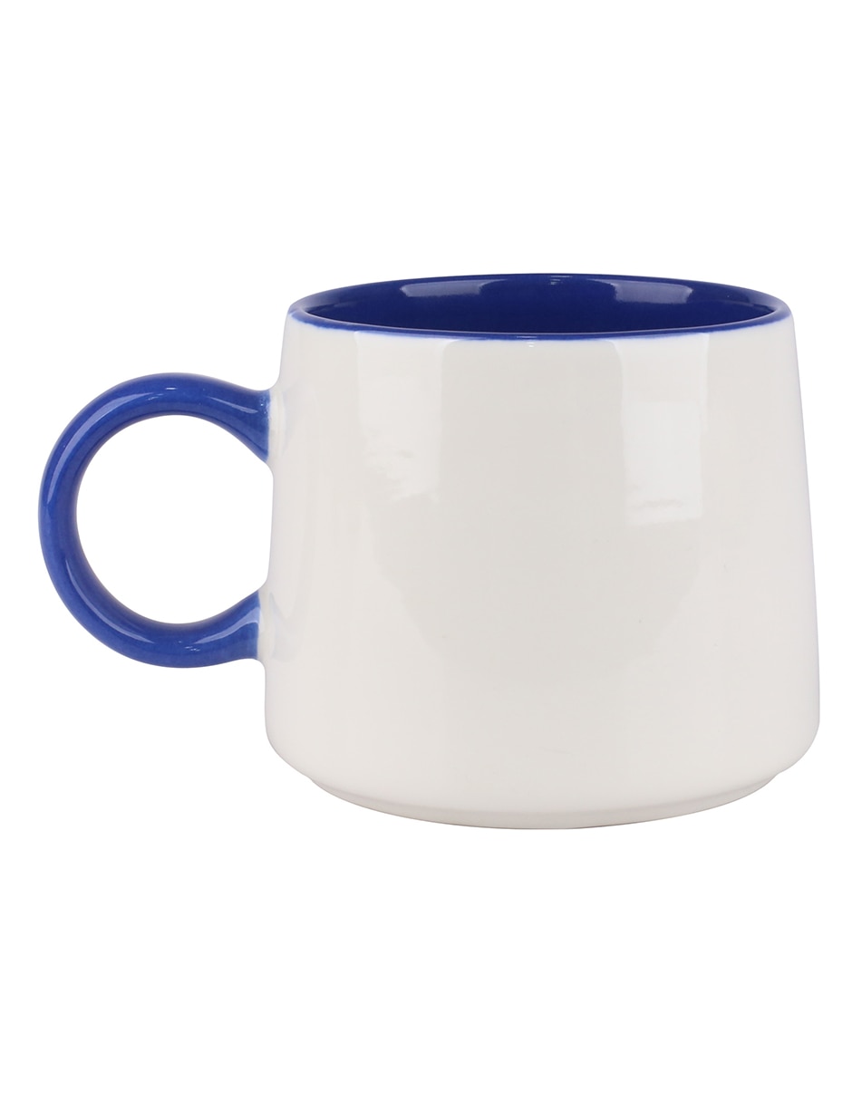 Taza latte Ice Skating 3