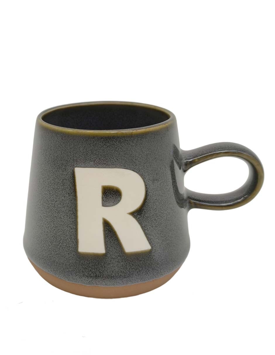 Taza americana letra R Taza americana letra R