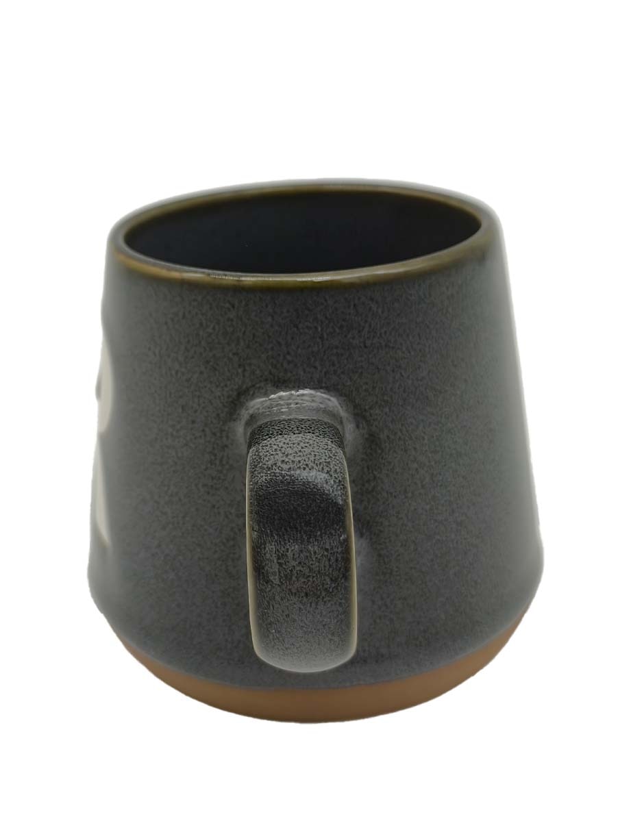 Taza americana letra R 8