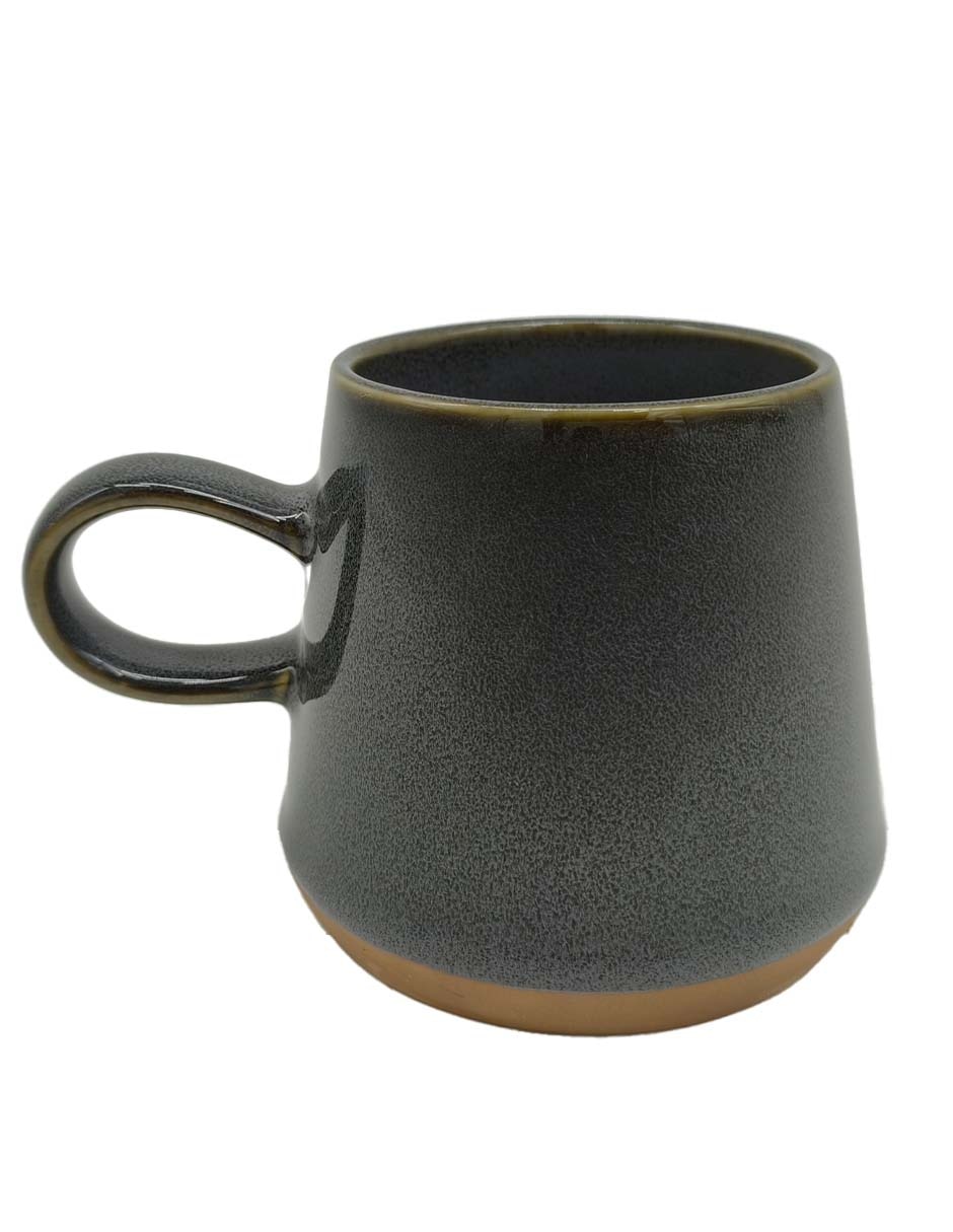 Taza americana letra C 5